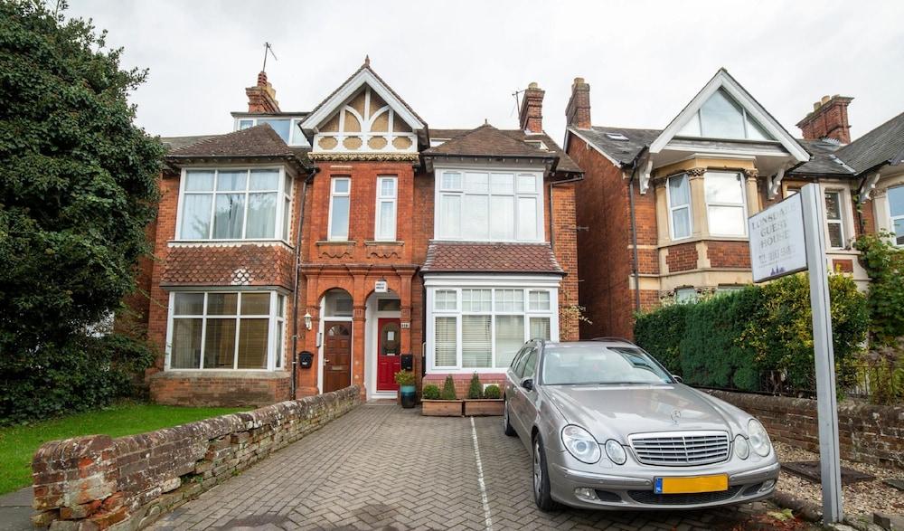 Oyo Lonsdale Guest House Oxford Exterior photo